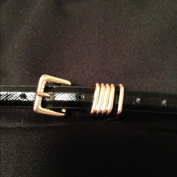 Beautiful black dress - Picture 3 of 3